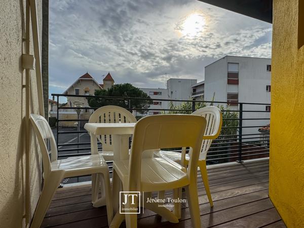 Appartement
                                                                                                                                                                                                                                                                                                                        1 pièce(s)                                                                                                                                                                                                                                                                                                                              23.5  m²