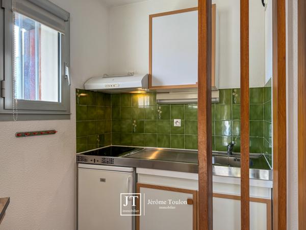 Appartement
                                                                                                                                                                                                                                                                                                                        1 pièce(s)                                                                                                                                                                                                                                                                                                                              23.5  m²