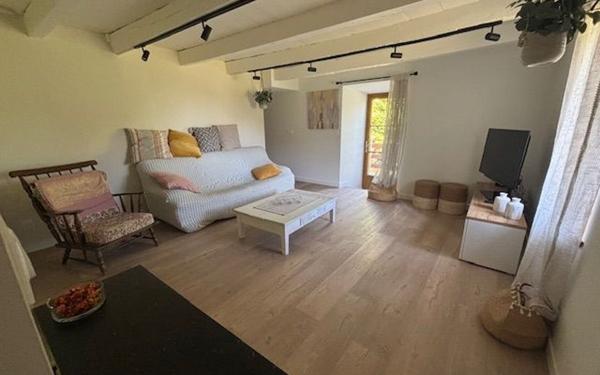 Maison à louer    3 pièces • 85 m2 La Muraz