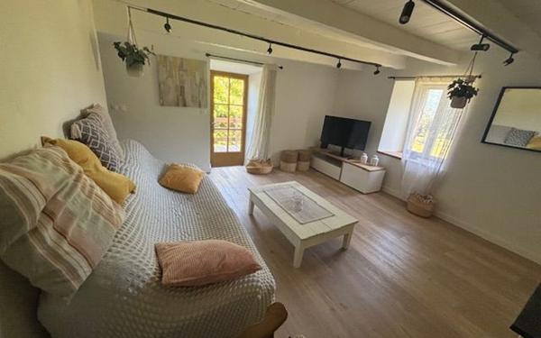 Maison à louer    3 pièces • 85 m2 La Muraz