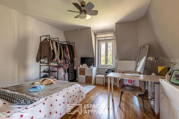 Maison de ville rénovée avec son jardin plein sud