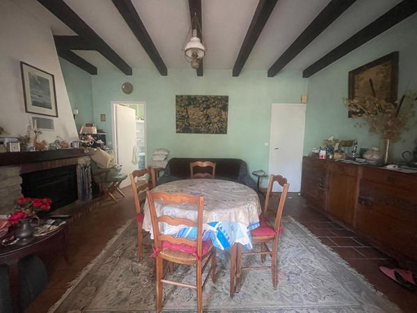 Maison à rafraîchir sur Saint-Georges-d'Oléron Quartier recherché de Domino À quelques pas de la plage