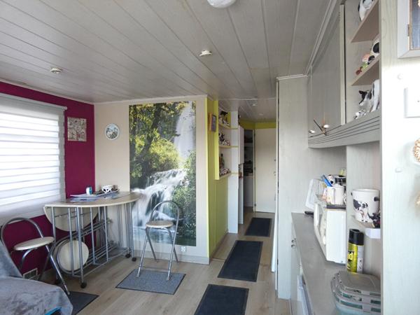 Terrain de 1 000 m² avec Mobil home, 2 hangars Outarville