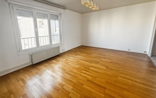 Appartement à louer    3 pièces •  Reims