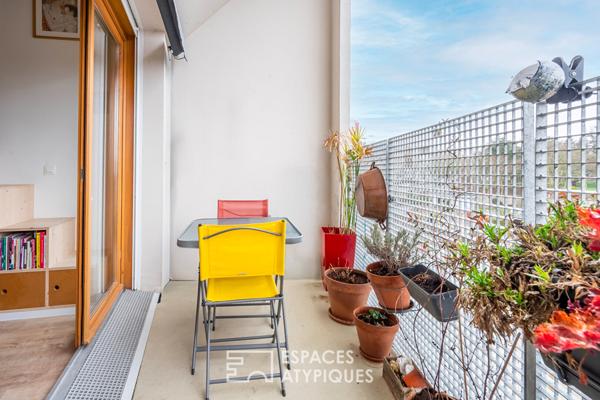 Appartement d’architecte au dernier étage avec balcon