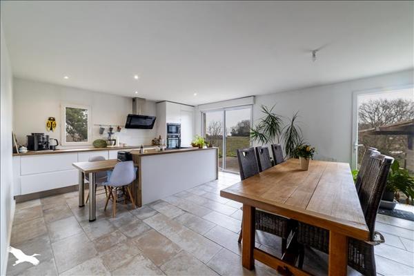 Maison à vendre |  Lahonce |  7 pièces | 243 m²