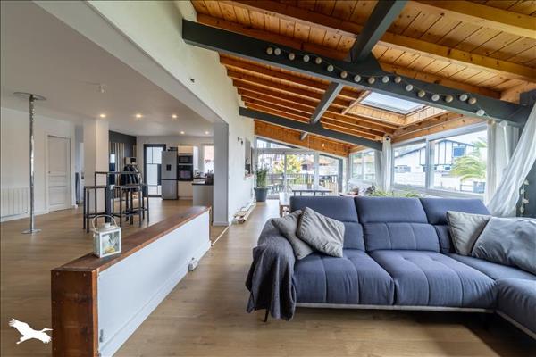 Maison à vendre |  Lahonce |  7 pièces | 243 m²