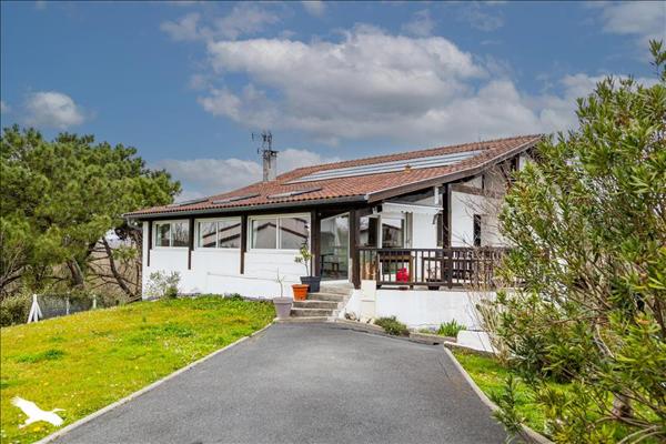 Maison à vendre |  Lahonce |  7 pièces | 243 m²