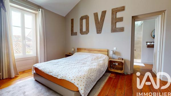 Maison à vendre 10 pièces 266 m² Cognac