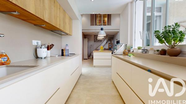 Maison à vendre 10 pièces 266 m² Cognac