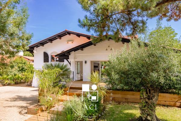 Villa rénovée avec piscine