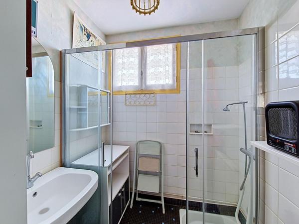 Maison au coeur du Lion d'Angers : Joli potentiel