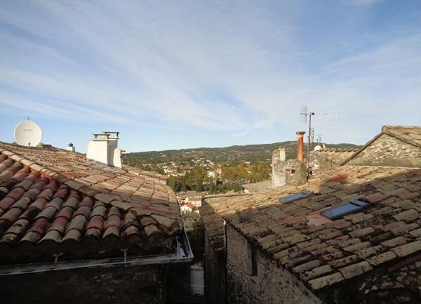 Maison à vendre    4 pièces • 130 m2 Vaison-la-Romaine