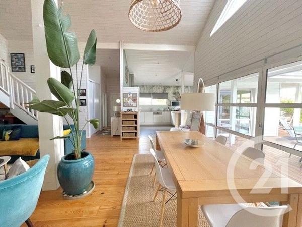 Maison à vendre  6 pièces - 184 m2 ARES - 33