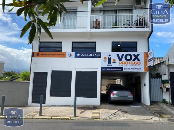Local commercial à louer 44.43m² Saint-Pierre (97410)