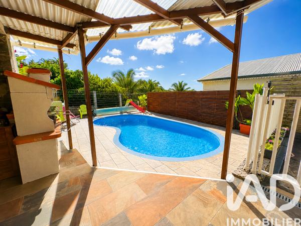 Maison à vendre 5 pièces 115 m² Sainte-Suzanne