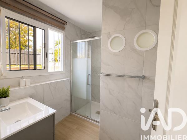 Maison à vendre 5 pièces 115 m² Sainte-Suzanne