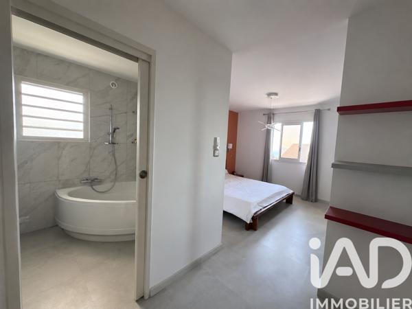 Maison à vendre 5 pièces 115 m² Sainte-Suzanne