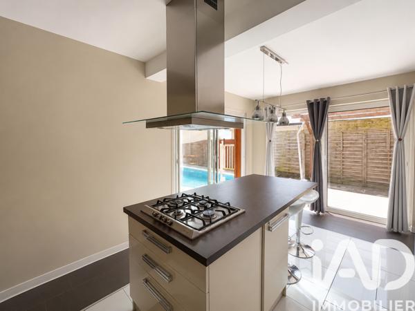 Maison à vendre 5 pièces 115 m² Sainte-Suzanne