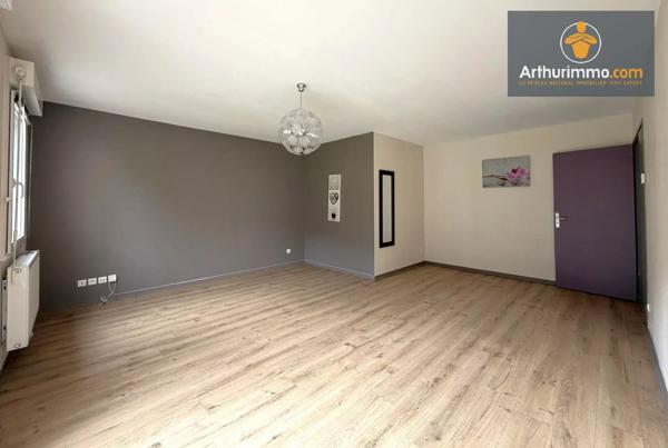 Vente                                                      Appartement
                        
                     2 pièces                      51 m2                     à Compiègne