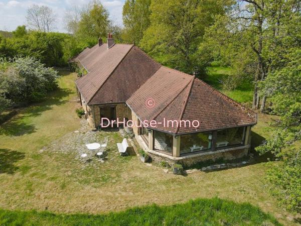 Maison à vendre 8 pièces de 282 m²