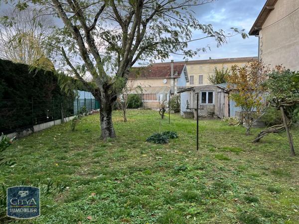 Maison à vendre 5 pièces 115m² Saint-Médard-de-Guizières (33230)