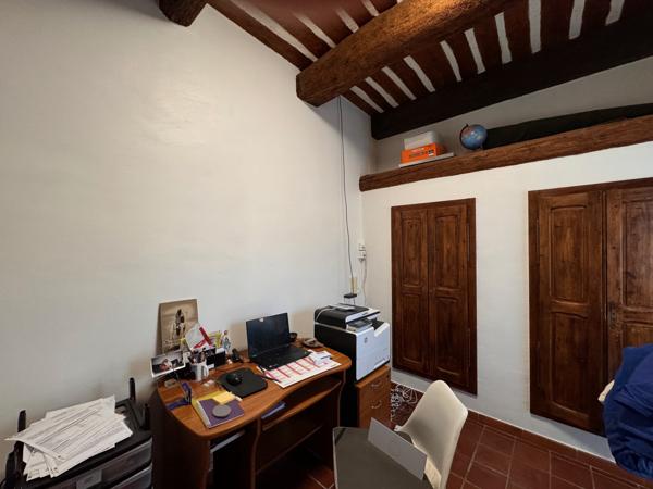 Roquevaire (13360) Gemenos Belle villa de plain pied avec piscine et maison secondaire