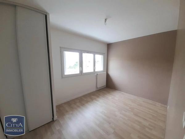 Appartement à louer 3 pièces 63.7m²