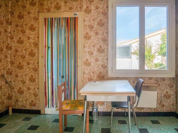 Maison à rénover Les Sables d'Olonne Pièces Franches 3 pièces 49.02 m² jardin 1.5 km centre ville