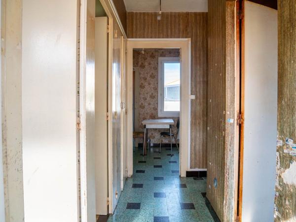 Maison à rénover Les Sables d'Olonne Pièces Franches 3 pièces 49.02 m² jardin 1.5 km centre ville