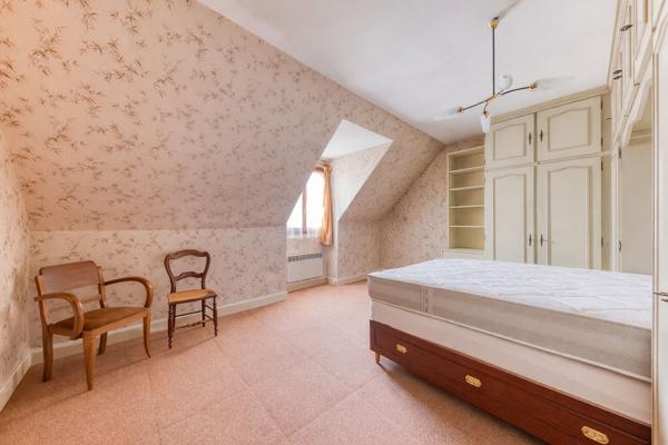 Maison Pontault Combault 5 pièce(s) 112.8 m2