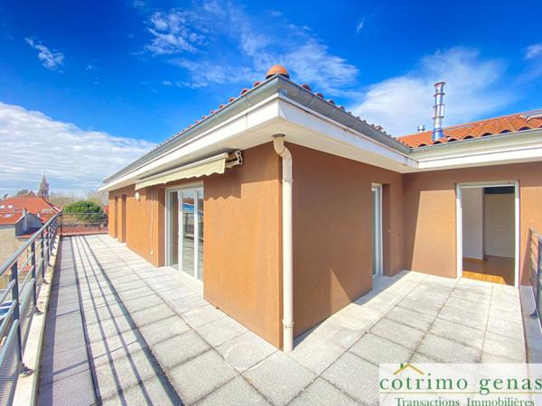 GENAS 69740 Beau T4 de 100m² en toit terrasse+ garage