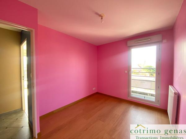 GENAS 69740 Beau T4 de 100m² en toit terrasse+ garage