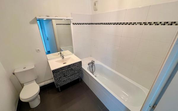 Appartement à vendre    4 pièces • 79 m2 Le Bourget