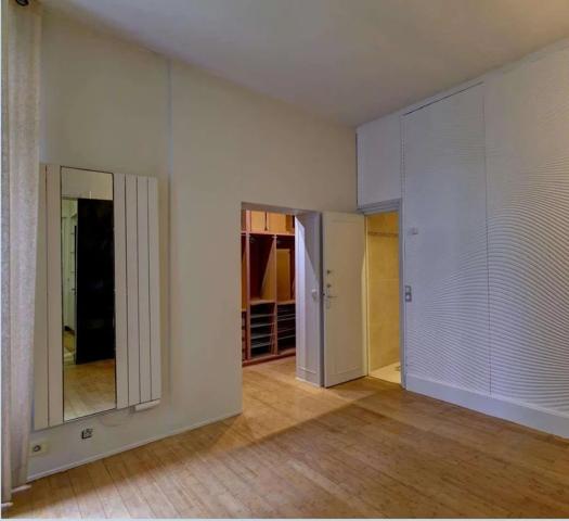 Immobilier Paris 17ème (75017) – Appartement 223m2 – 8 500 €