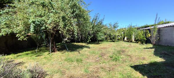 Maison Bourgeoise à Rénover à Crécy-Couvé