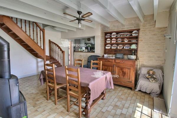 Maison GRANZAY GRIPT 187 m2 avec dépendances et grand terrain