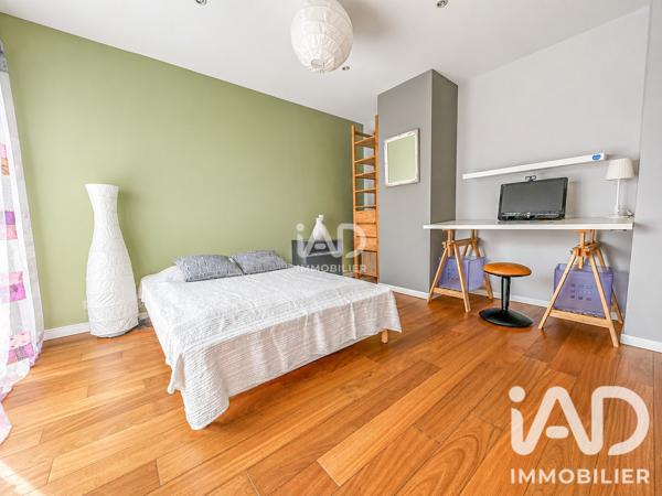 Maison à vendre 6 pièces 165 m² Saint-Médard-en-Jalles