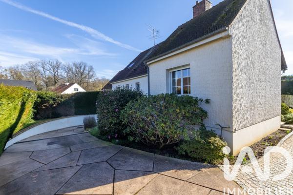 Maison à vendre 8 pièces 163 m² La Rochette