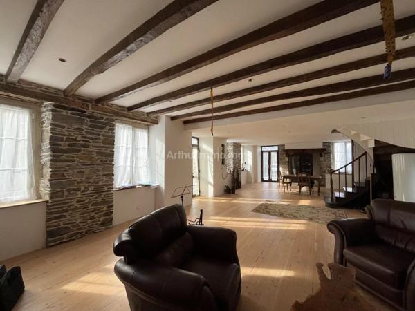 Vente Maison 6 pièces 178 m2 à Uzel