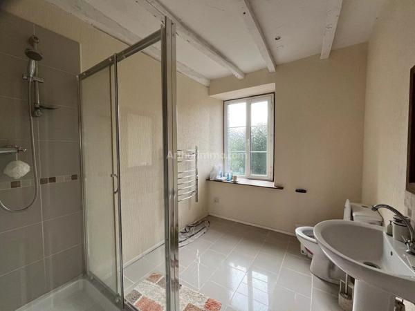 Vente Maison 6 pièces 178 m2 à Uzel