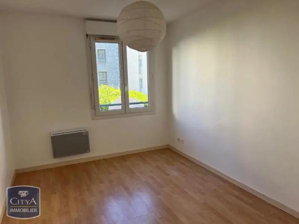 Appartement à louer 4 pièces 77.44m²