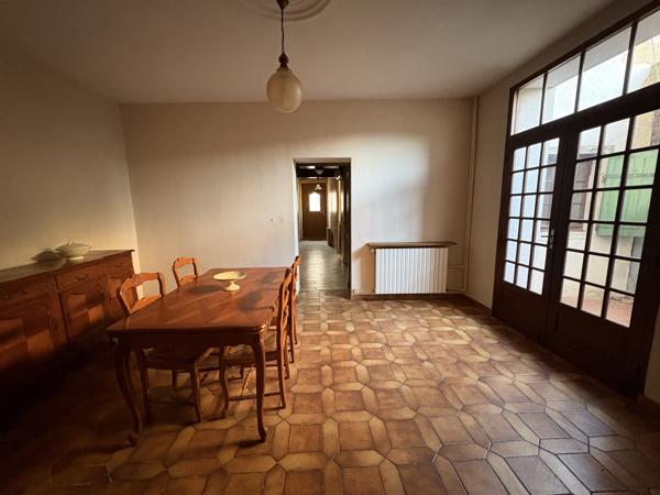 Maison de village 7 pièce(s) 5 chambre(s) 170 m²