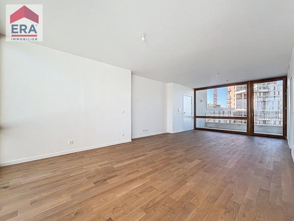 A LOUER - IMMEUBLE NEUF - 3 PIECES 70m²