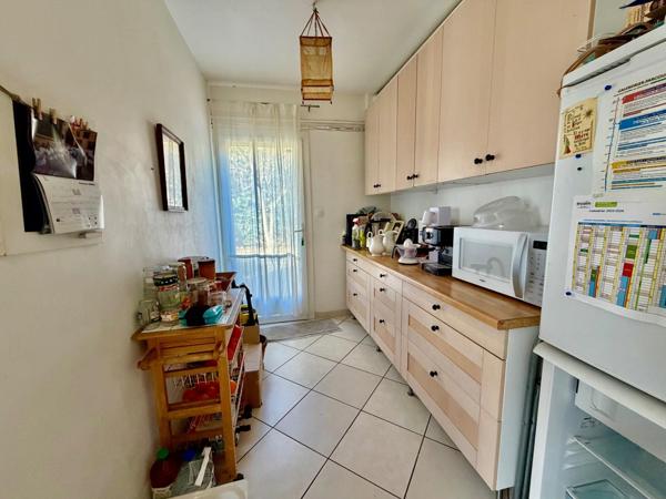 Serinette , grande maison familiale