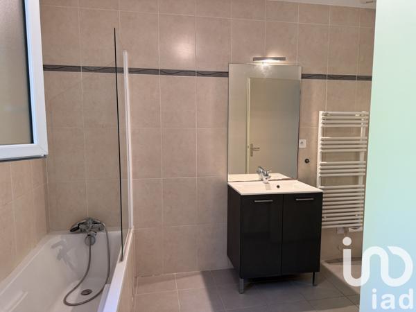 Maison à vendre 4 pièces 95 m² Cruas