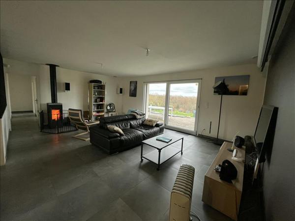 Maison à vendre |  Condac |  5 pièces | 138 m²