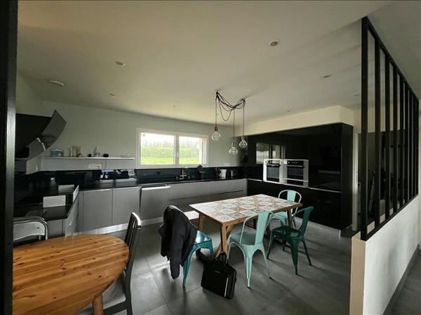 Maison à vendre |  Condac |  5 pièces | 138 m²
