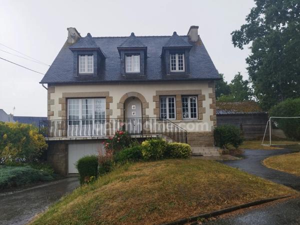 MAISON FAMILIALE 131 m² – 4 CHAMBRES – SOUS-SOL – PROCHE DINAN