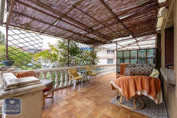 Maison à vendre 7 pièces 167m² Grenoble (38100)